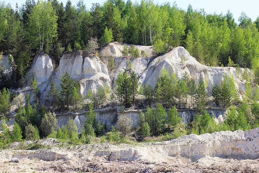 Kieselgur-Abbau im Steinbruch – natürliches Mineral
